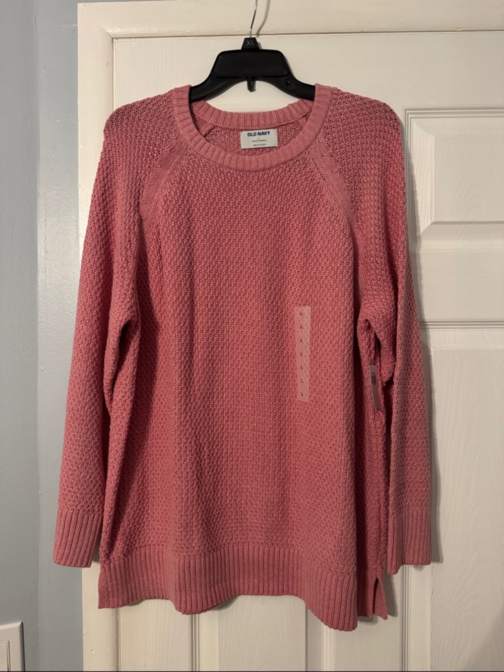 Old Navy Dusty Rose Crewneck Knit Sweater